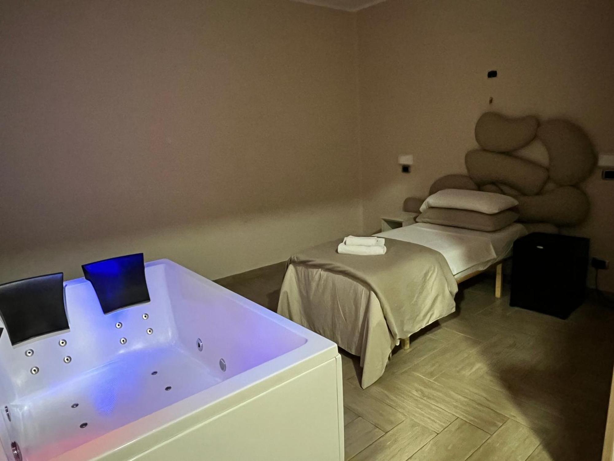 Dei Gerolomini Hotel Nápoly Kültér fotó