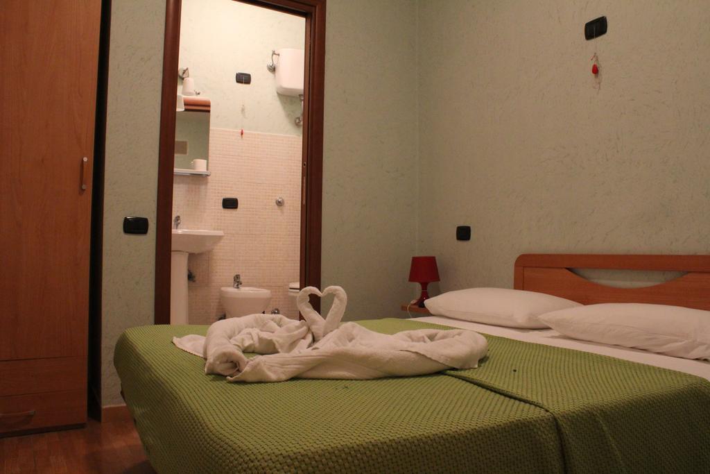 Dei Gerolomini Hotel Nápoly Kültér fotó